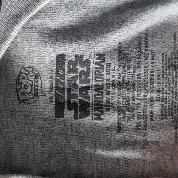 New Funko pop Mandalorian T-shirt - Picture 3 of 5